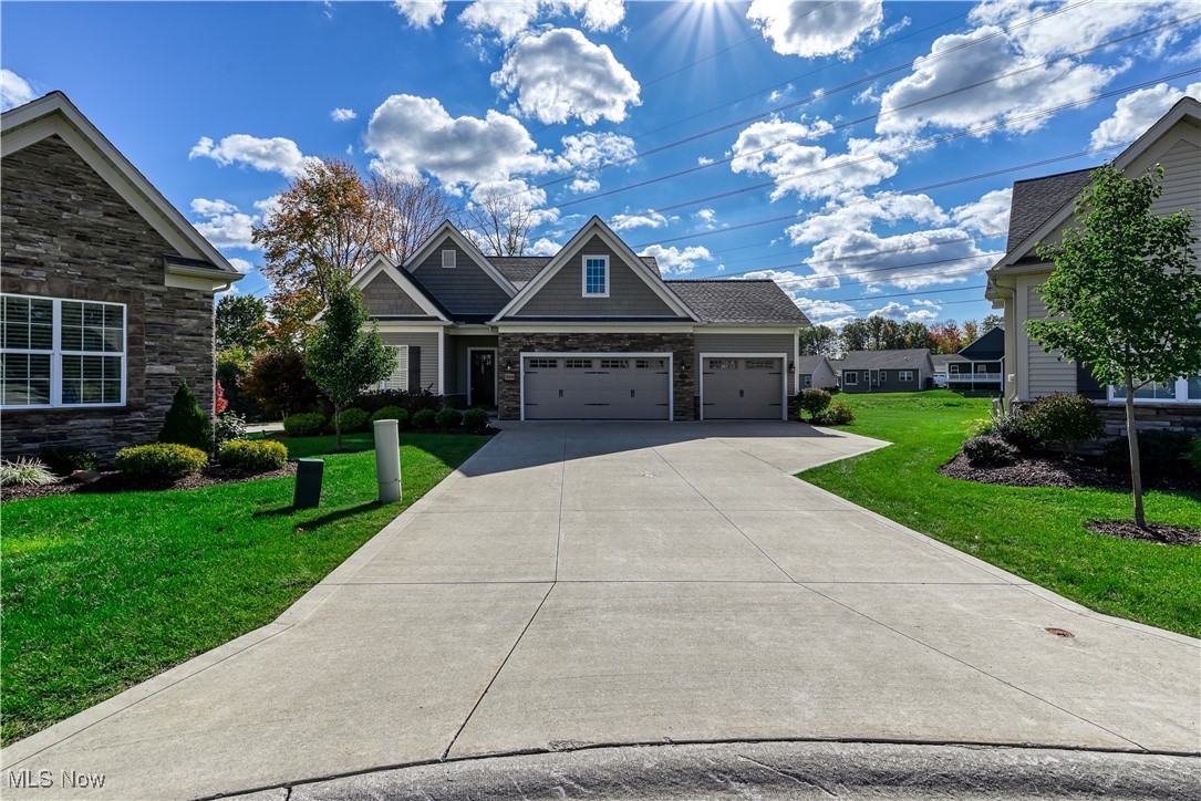 364 Eliana Court, Macedonia, Ohio image 1