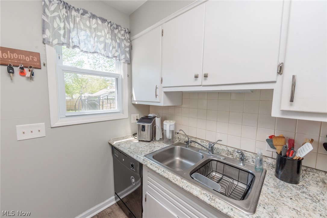 Colonial - Residential