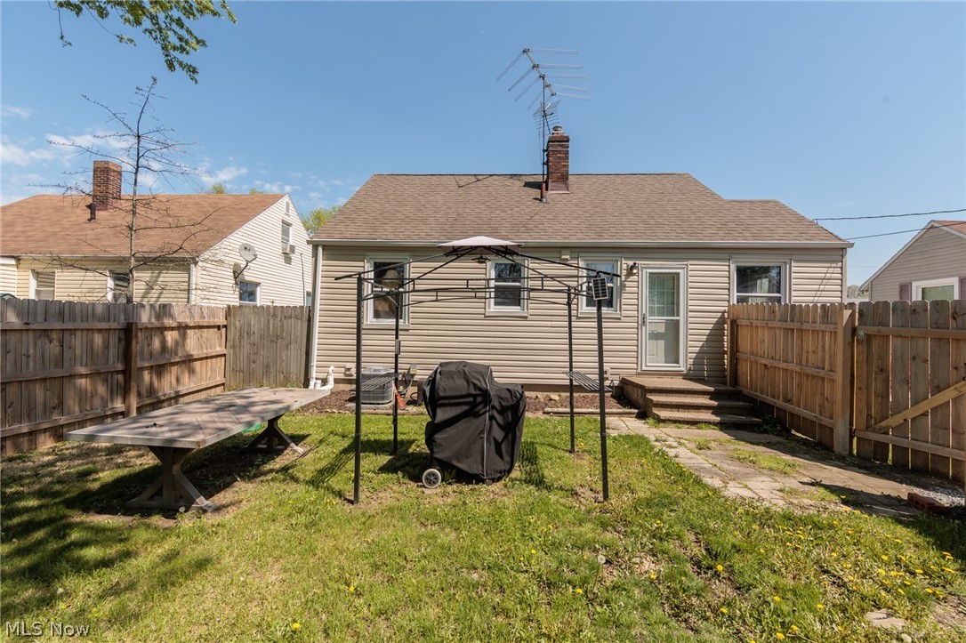 Colonial - Residential