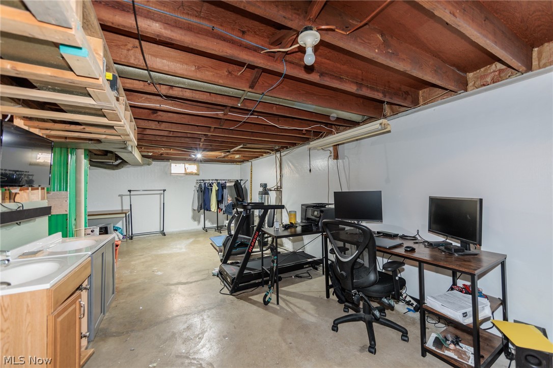 Colonial - Residential