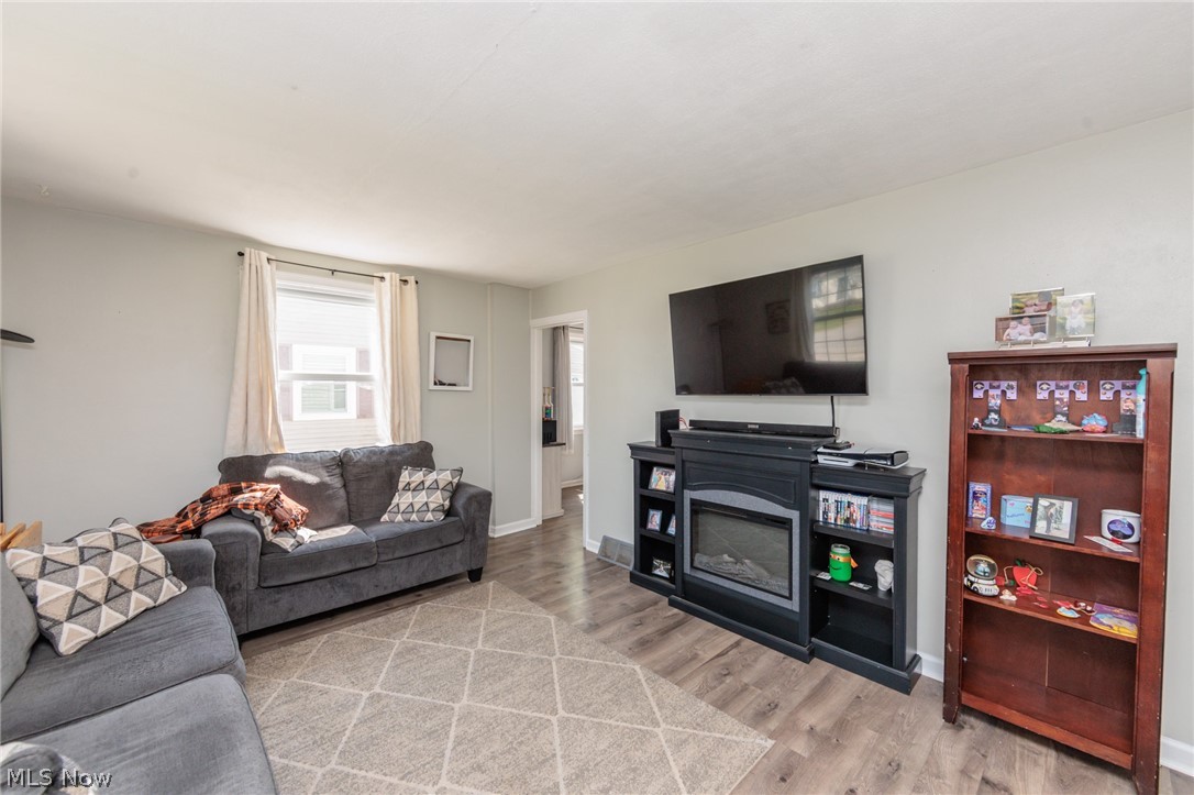 Colonial - Residential