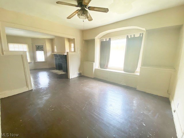 L J Hostotters 03 - Residential Income