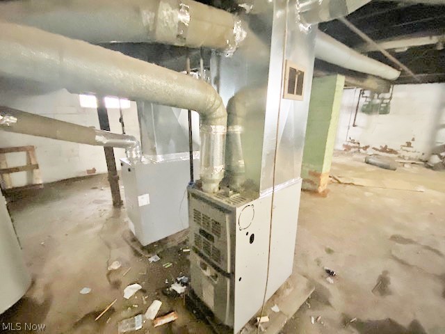 L J Hostotters 03 - Residential Income