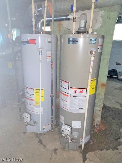 L J Hostotters 03 - Residential Income