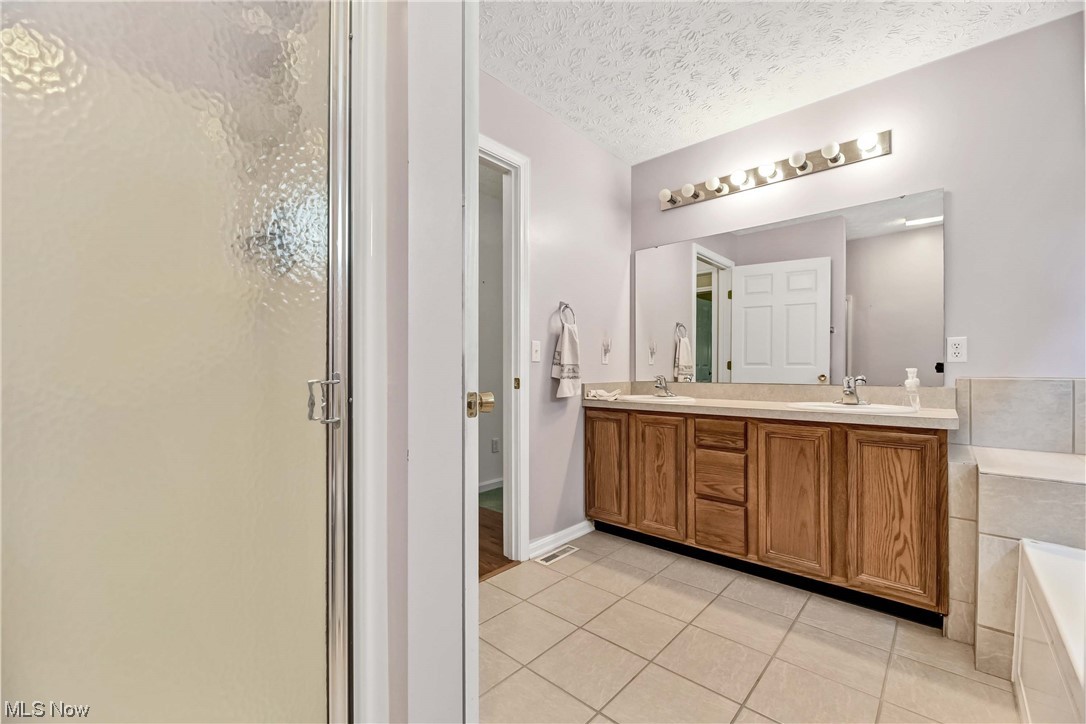 Southampton Woods - Residential