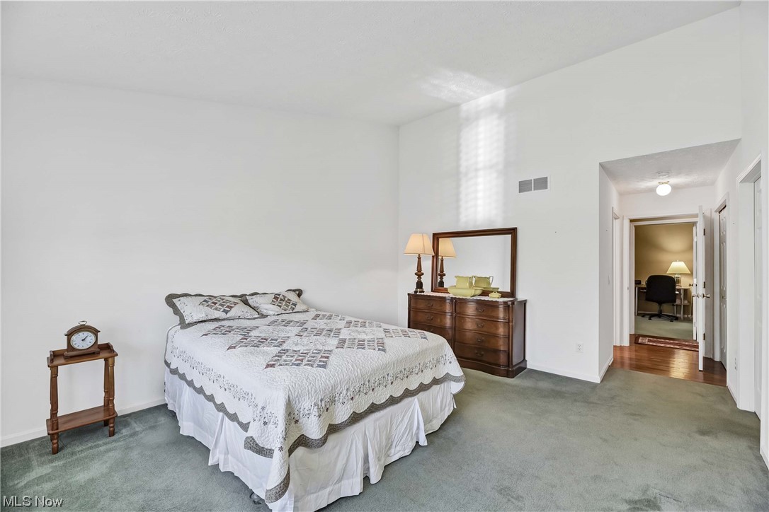 Southampton Woods - Residential