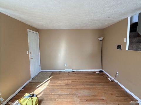 Tiny photo for 4315 W 152nd Street, Cleveland, OH 44135 (MLS # 5190572)