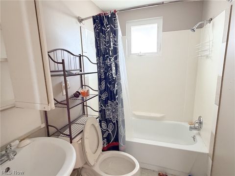 Tiny photo for 4315 W 152nd Street, Cleveland, OH 44135 (MLS # 5190572)