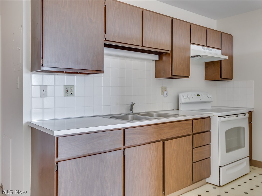 Seven Stories East Condo - Residential