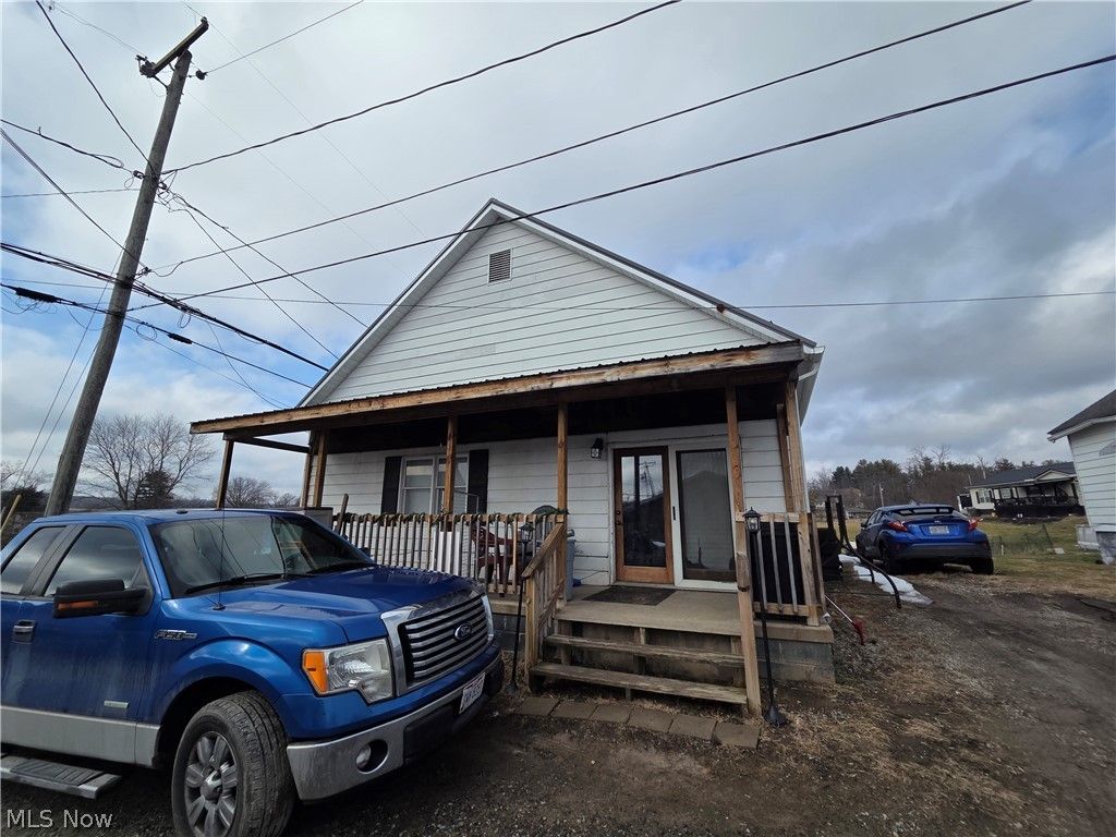 Photo of 16750 Minerva Avenue, Caldwell, OH 43724 (MLS # 5189986)