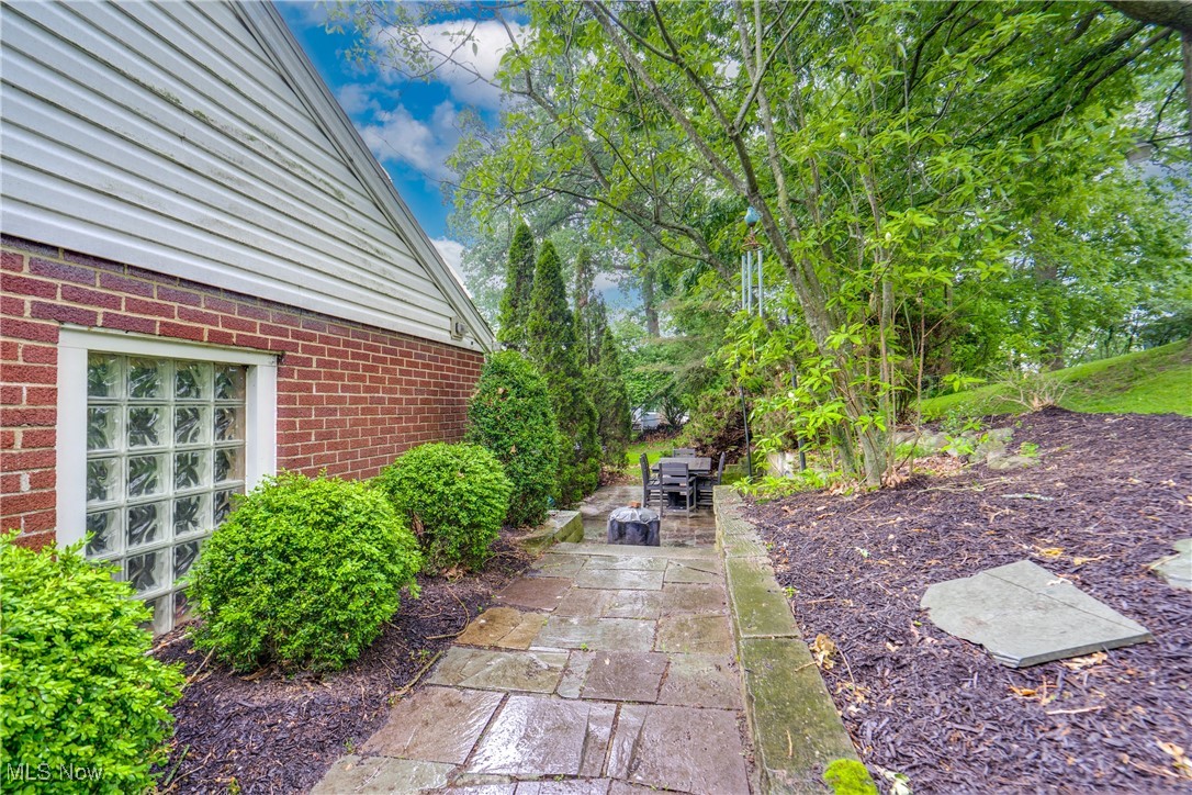 1307 Elmwood Avenue, North Canton, Ohio image 30