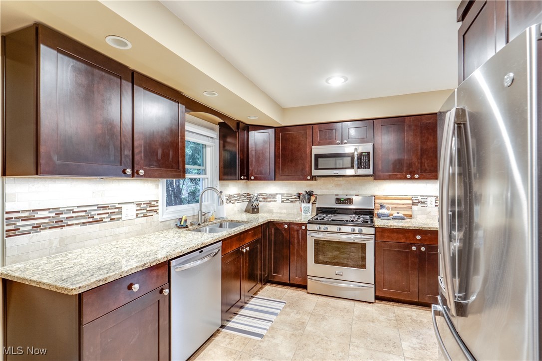 1307 Elmwood Avenue, North Canton, Ohio image 14