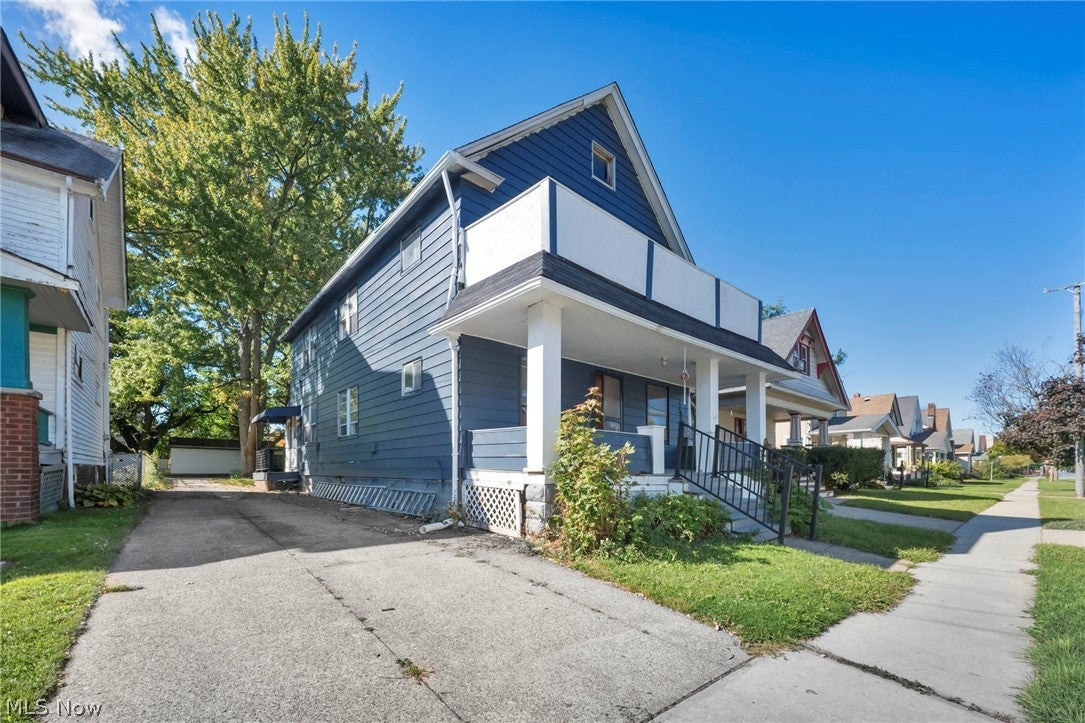 3438 W 98th Street