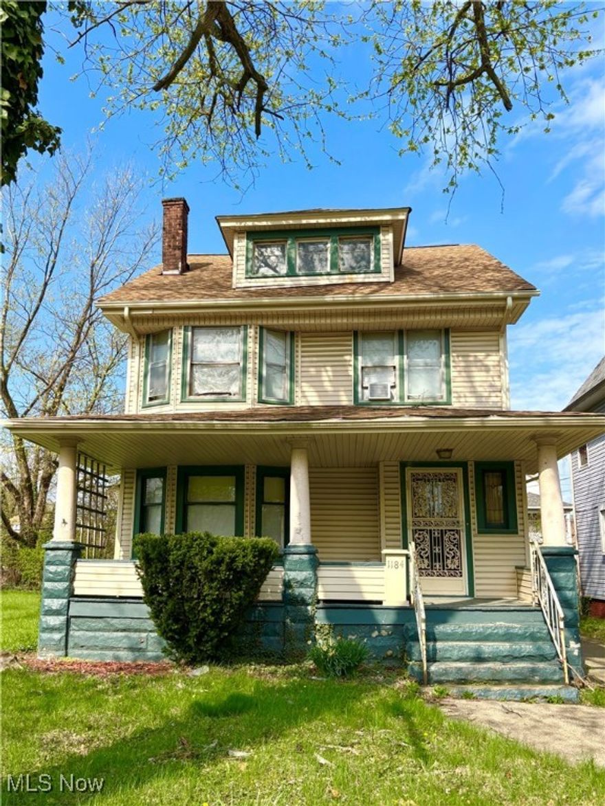 1184 Melbourne Ave, East Cleveland, OH 44112
3 Bedrooms | 1 Bathroom | Bonus Attic Space | Enclosed Porch

Investor special or ideal starter home! This 3-bedroom, 1-bath colonial offers a spacious layout with formal living and dining rooms, full basement, and a large attic that can be finished into a 4th bedroom or office. The master bedroom features access to a private enclosed back porch—perfect for a quiet sitting area or additional storage. Private driveway provides off-street parking.

Conveniently located near schools, parks, and public transportation. With some updates, this home has excellent potential. Schedule your showing today!