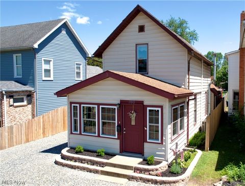 Tiny photo for 151 Beaver Avenue NE, New Philadelphia, OH 44663 (MLS # 5222014)