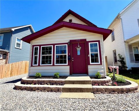 Tiny photo for 151 Beaver Avenue NE, New Philadelphia, OH 44663 (MLS # 5222014)