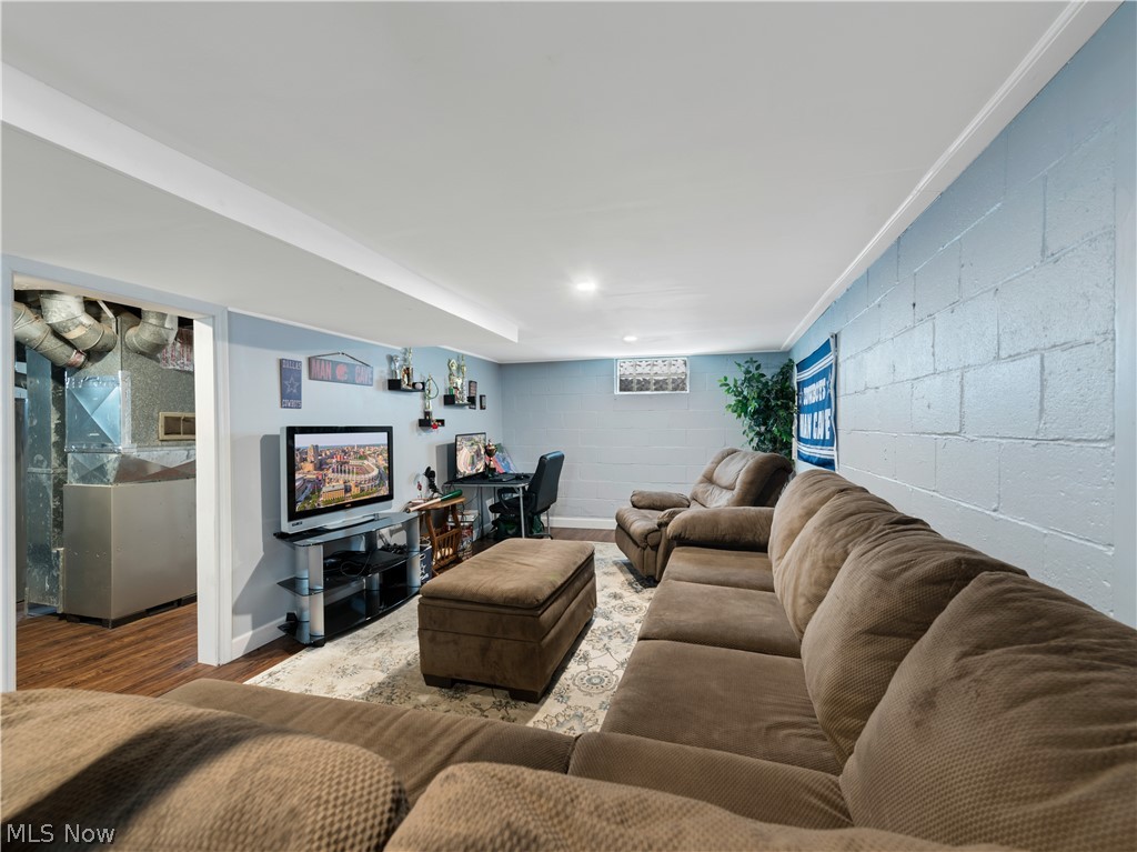 West Broad Add 01 - Residential