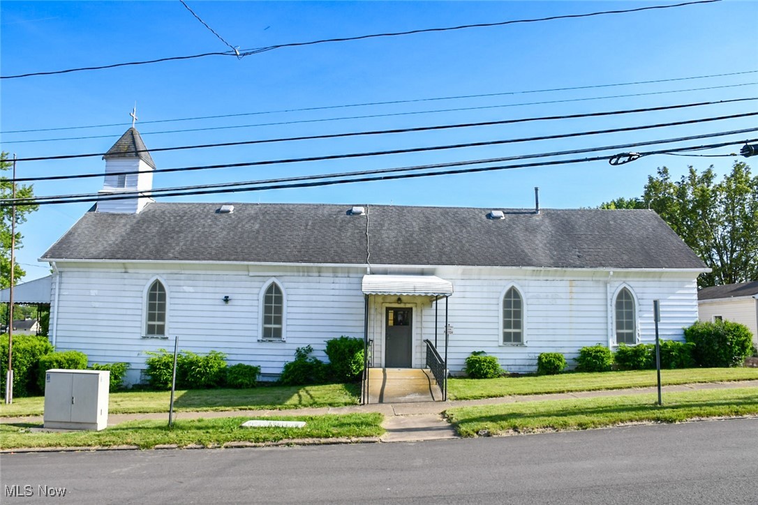 Moores Peerless - Commercial Sale