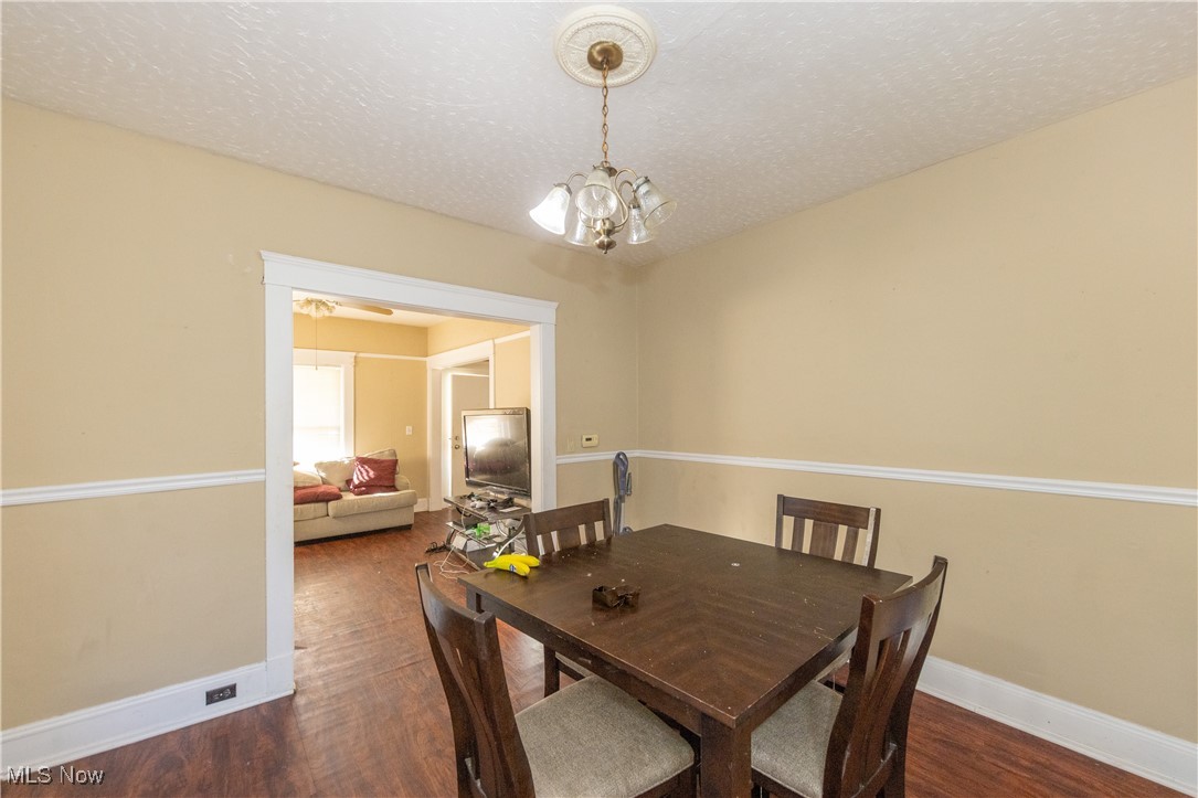 Cleveland, Ohio 44102, United States, 6 Bedrooms Bedrooms, ,2 BathroomsBathrooms,Residential,Active,40440