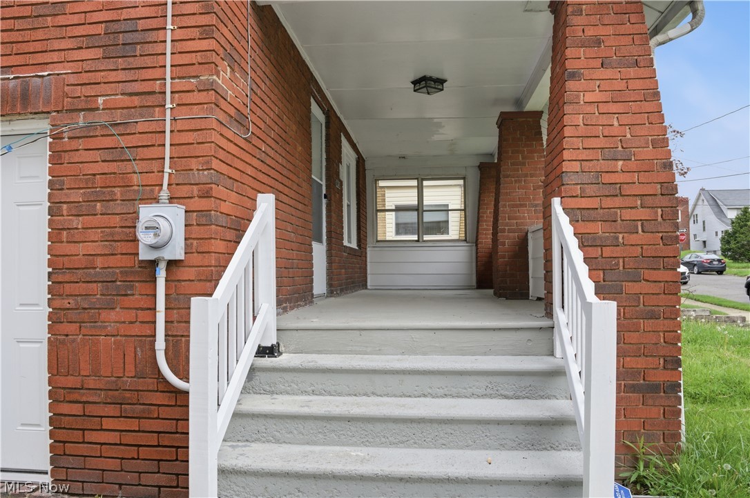 52 W Heights Avenue