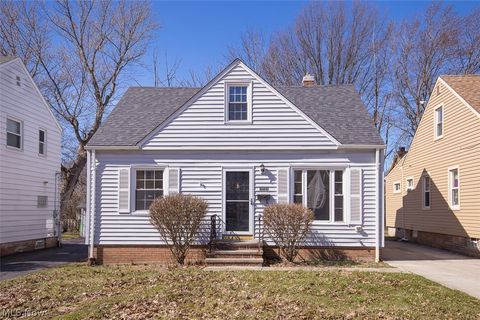 Homes For Sale - 20021 Green Oak Drive<br/> Euclid, OH 44117