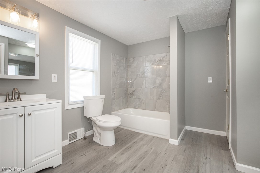 Euclid Villas - Residential