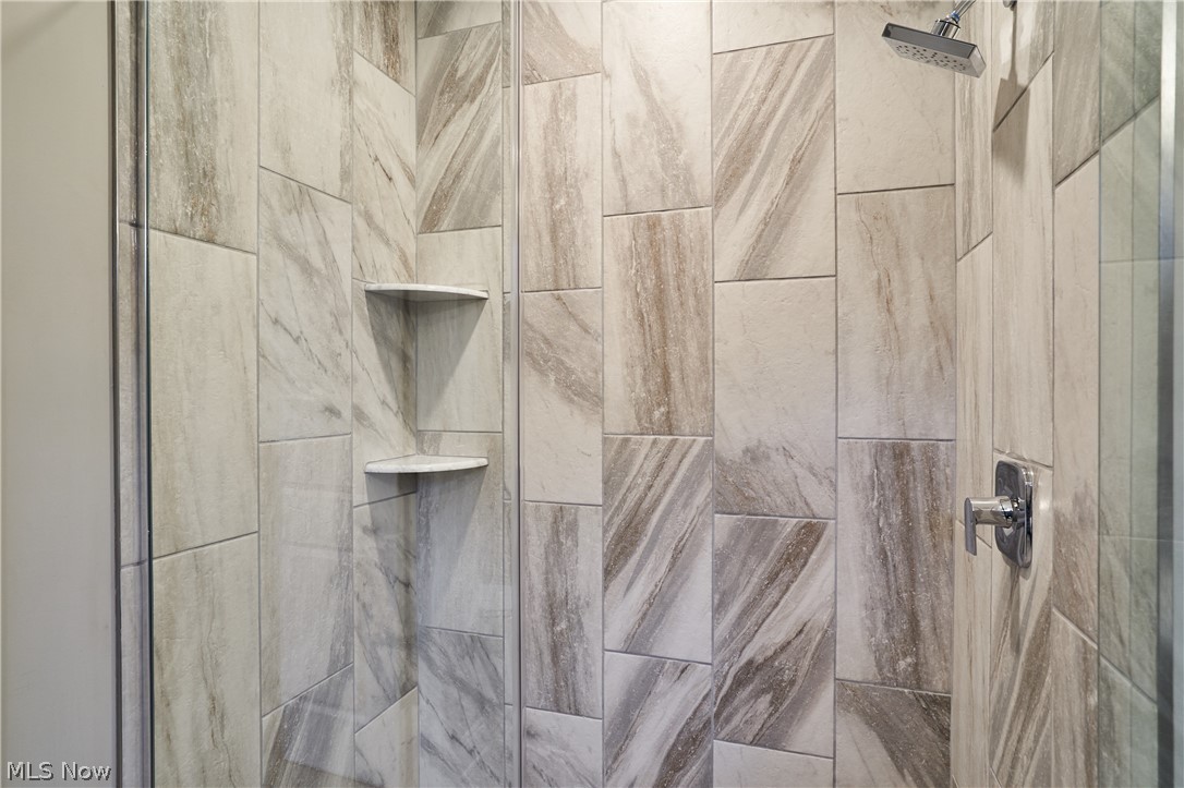 Douglas - Residential