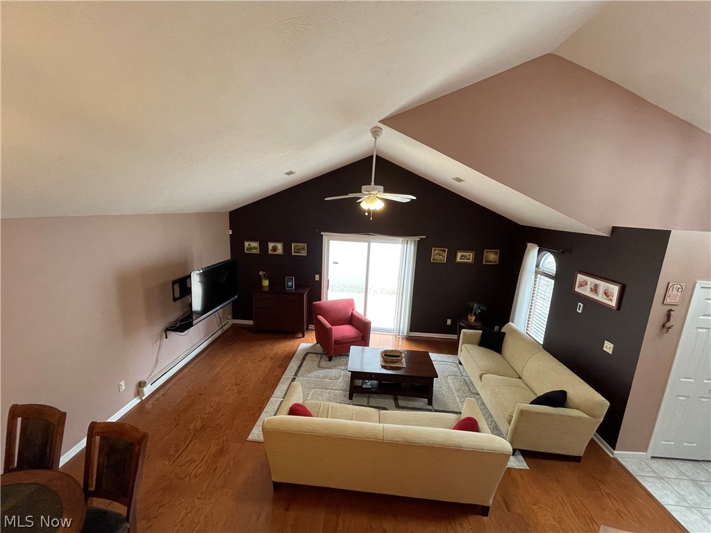 Hilltop Terrace Condo Ph 02 - Residential