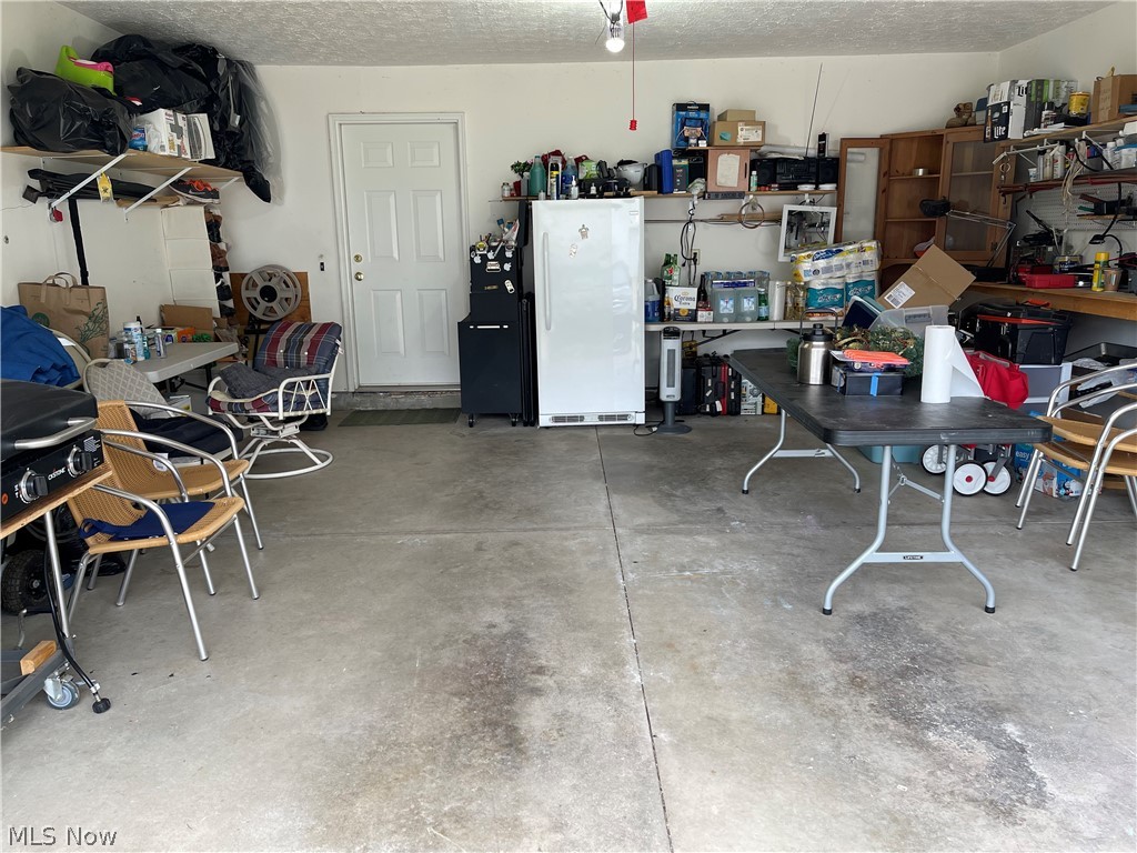 Hilltop Terrace Condo Ph 02 - Residential