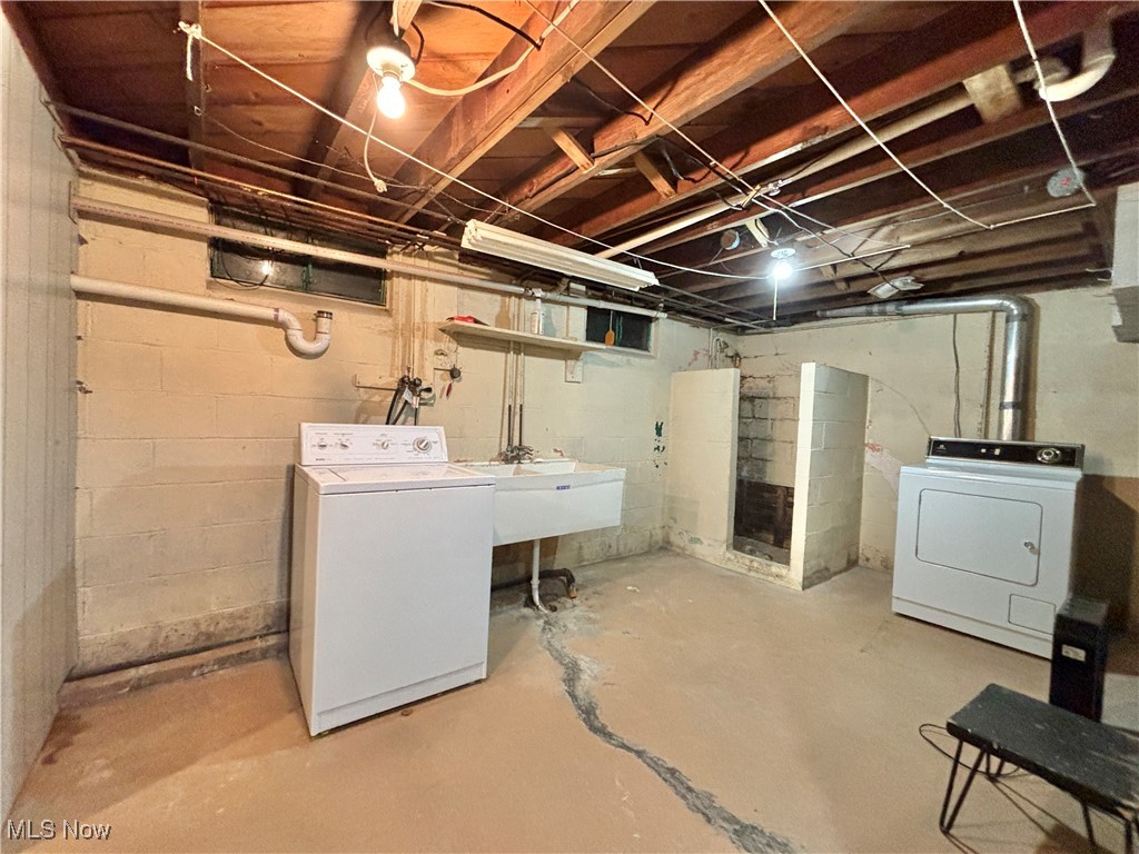 384 Rowe Street, Conneaut, Ohio image 23