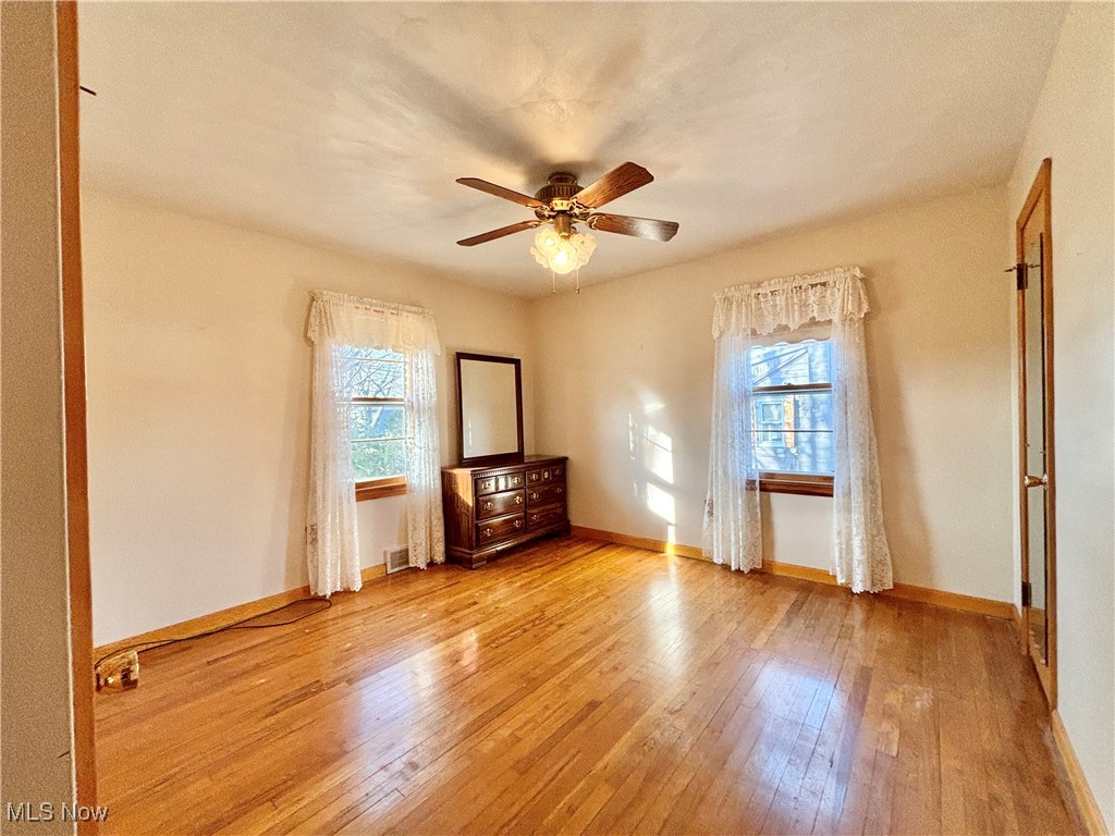 384 Rowe Street, Conneaut, Ohio image 11