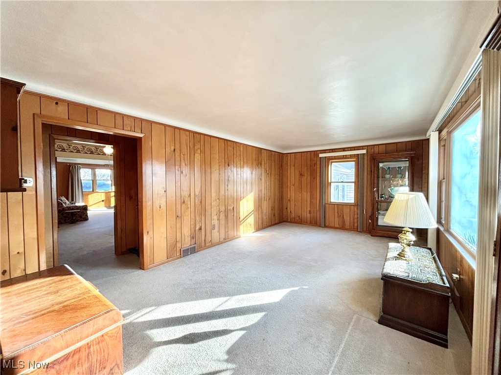 384 Rowe Street, Conneaut, Ohio image 3