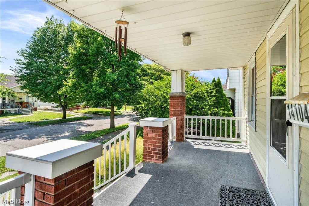 Photo of 14104 Carrydale Avenue, Cleveland, OH 44111 (MLS # 5219504)