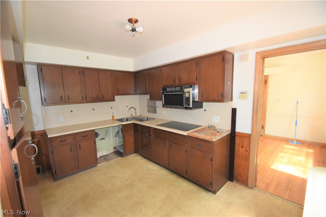 Cohasset Realty Co Et Al - Residential