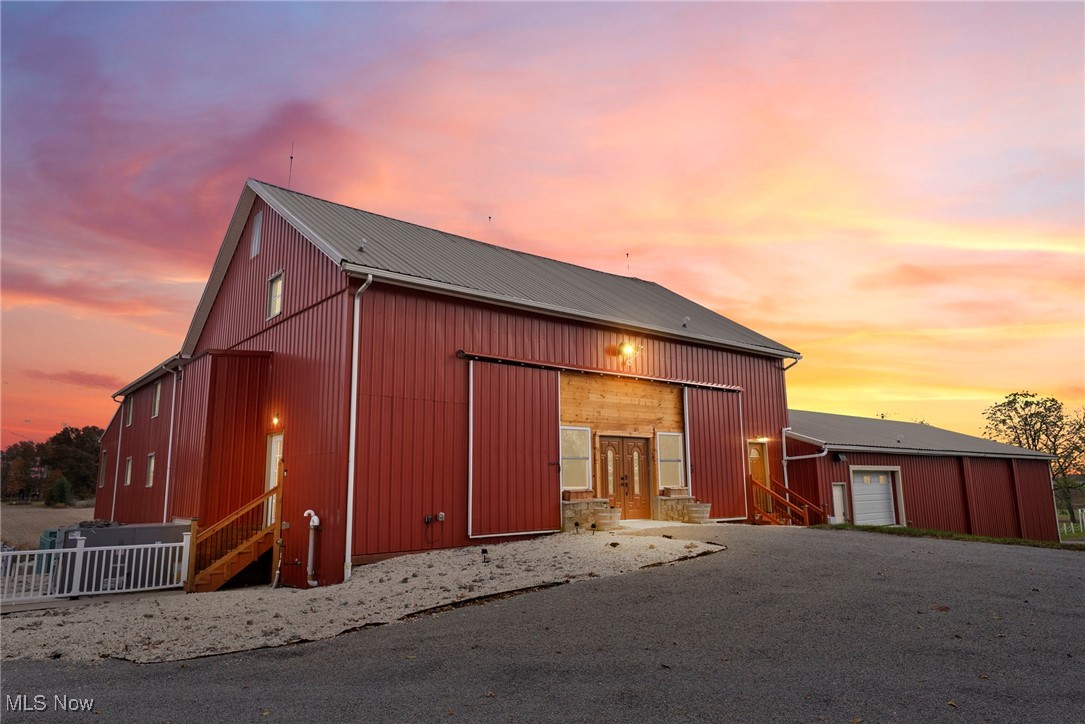 5984 W South Range Road