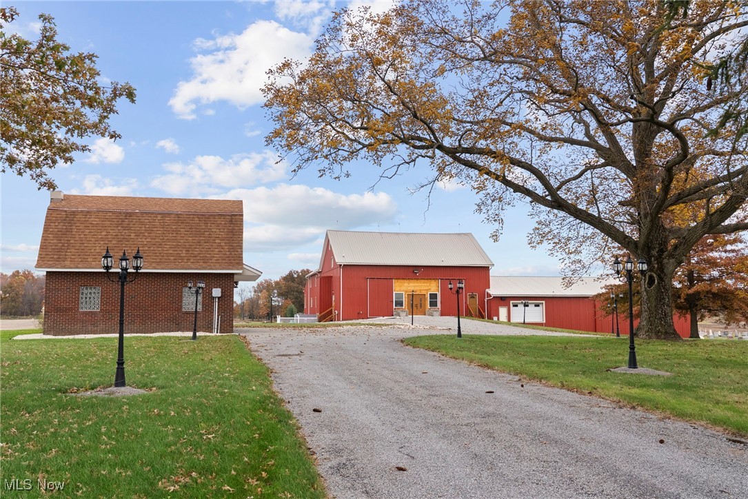 5984 W South Range Road