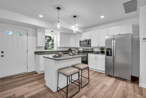 Tiny photo for 5241 Forest Avenue, Maple Heights, OH 44137 (MLS # 5245805)