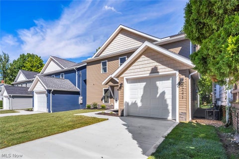 Tiny photo for 5241 Forest Avenue, Maple Heights, OH 44137 (MLS # 5245805)