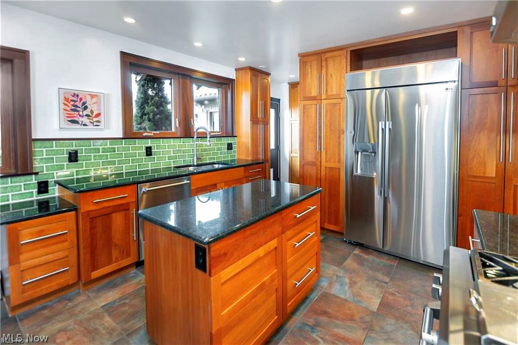 Lakefront - Residential