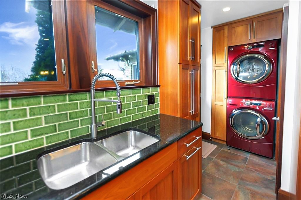 Lakefront - Residential