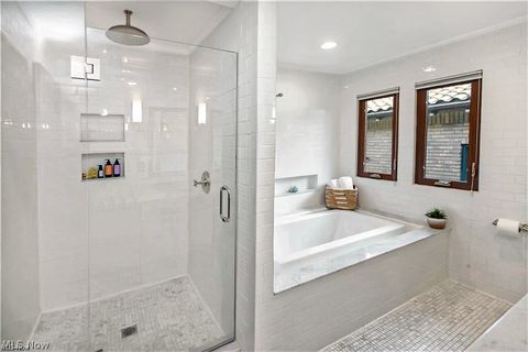 Tiny photo for 1033 Summit Avenue, Lakewood, OH 44107 (MLS # 5188084)