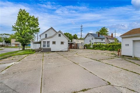 Tiny photo for 1755 Oberlin Avenue, Lorain, OH 44052 (MLS # 5190203)
