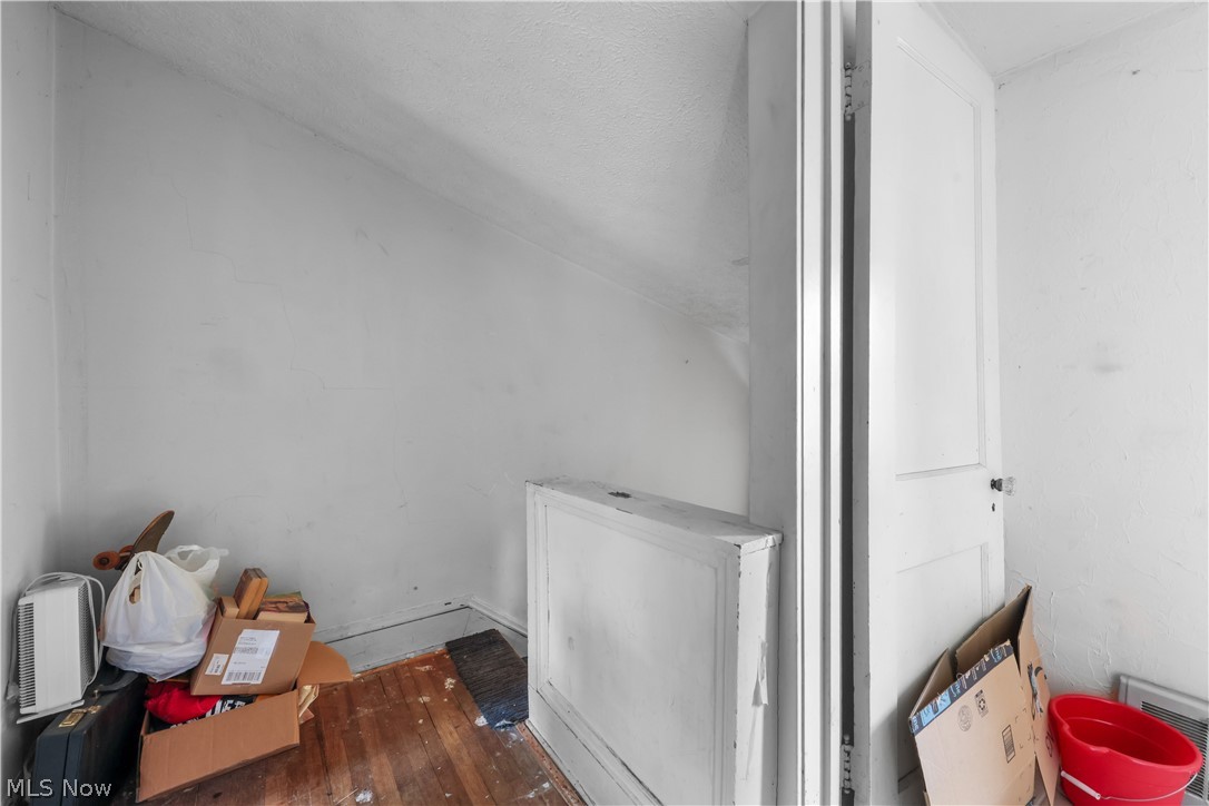 Bingham-Priest Cos Ramona Heights - Residential