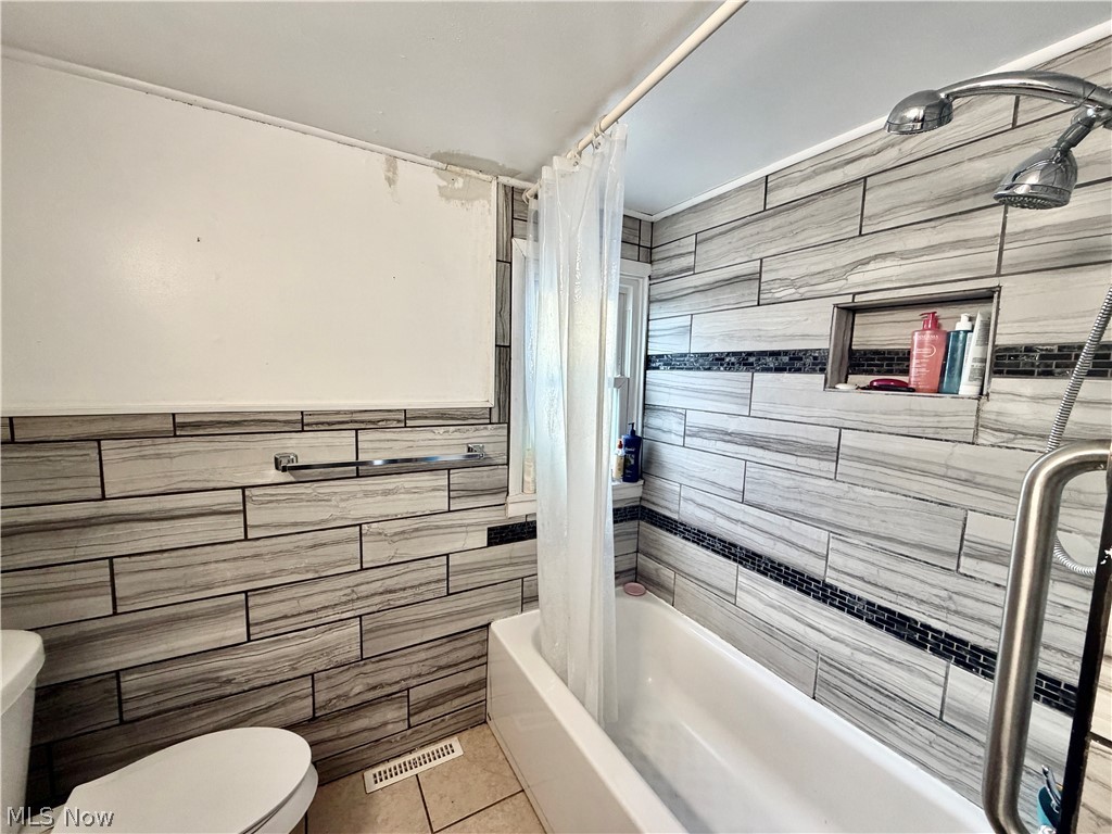 Meadowbrook Little Farms - Residential