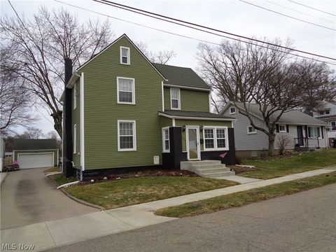 Tiny photo for 202 Elmford Avenue SW, Massillon, OH 44646 (MLS # 5190370)