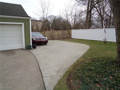 Tiny photo for 202 Elmford Avenue SW, Massillon, OH 44646 (MLS # 5190370)