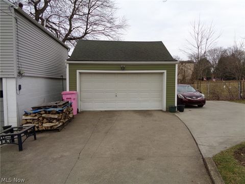 Tiny photo for 202 Elmford Avenue SW, Massillon, OH 44646 (MLS # 5190370)