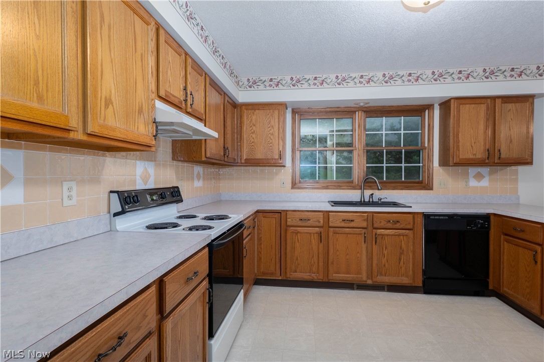 Villas At Autumn Meadows - Residential