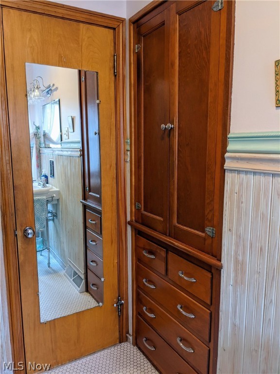 Oak Knoll - Residential