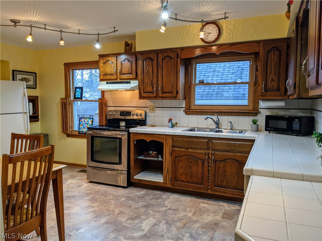 Oak Knoll - Residential